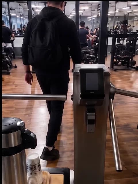 Adentro, a entrenar